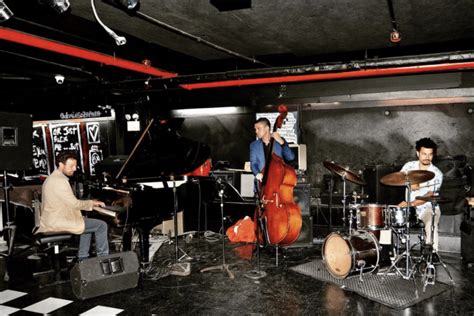 best restaurants with live music nyc|18 Best Live Music Bars In NYC (2024) .